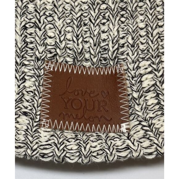 Love Your Melon Winter Beanie Chunky Knit Hat Unisex Oversize White Navy Speckle - Picture 2 of 5